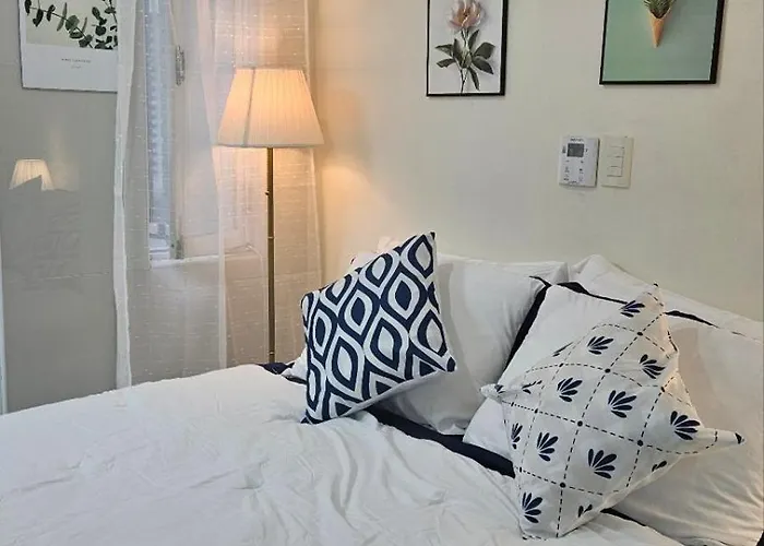 7 Minutes From Apgujeong Station, Gangnam Rodeo, Garosu-gil, Luxury Street Séoul